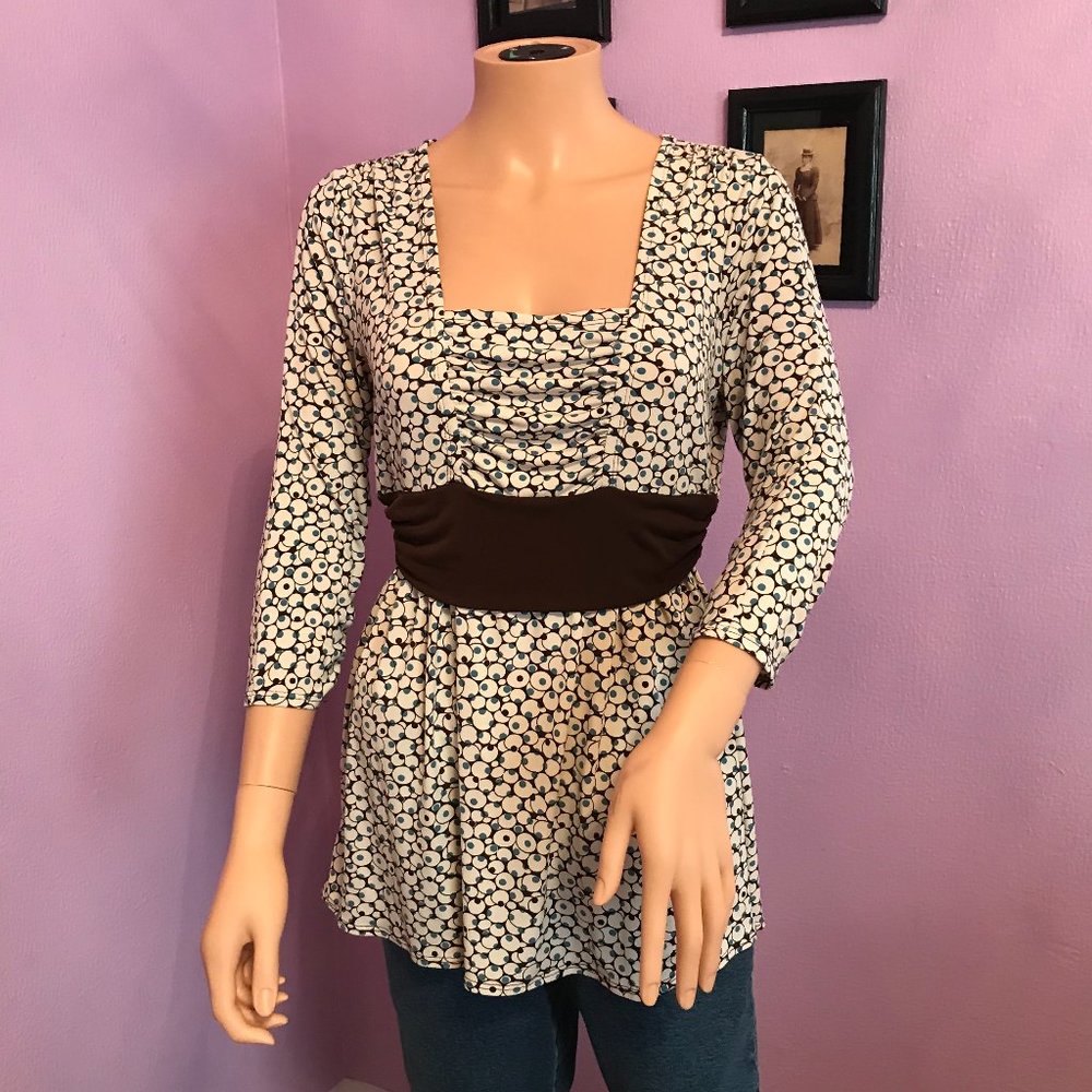 Max Studio Specialty Products -- Modern Polka dots Top